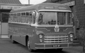 Bedford SB1 Yeates Pegasus (B44F) '1961